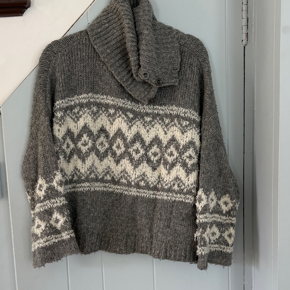 Free People Gray and white Cowl Neck Sweater